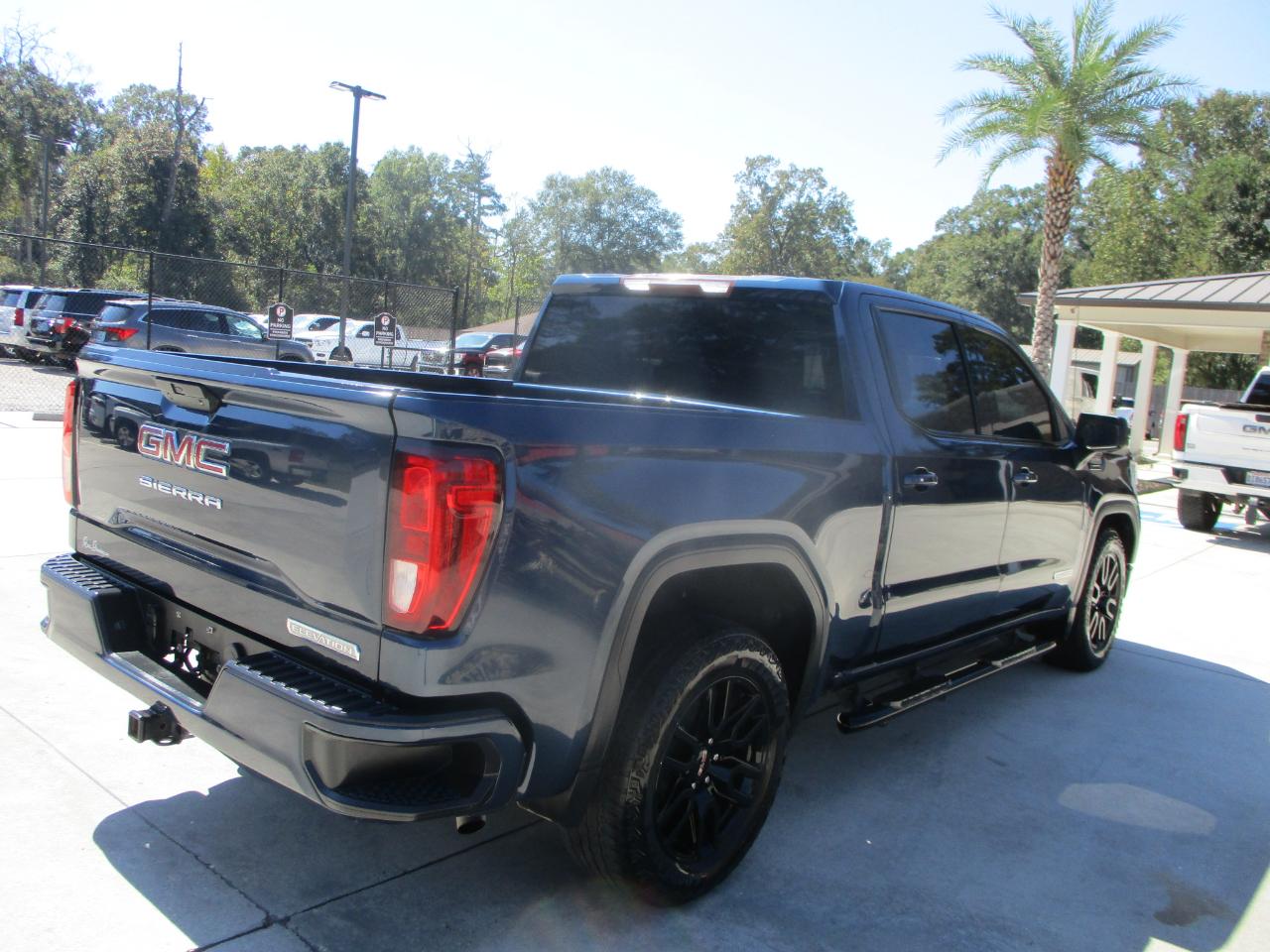 GMC Sierra 1500 2WD Crew Cab 147" Elevation 2020