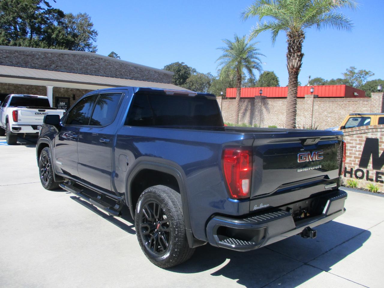 GMC Sierra 1500 2WD Crew Cab 147" Elevation 2020