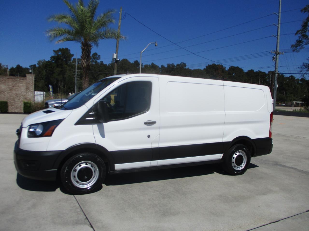 Ford Transit Cargo Van T-150 130" Low Rf 8670 GVWR RWD 2020