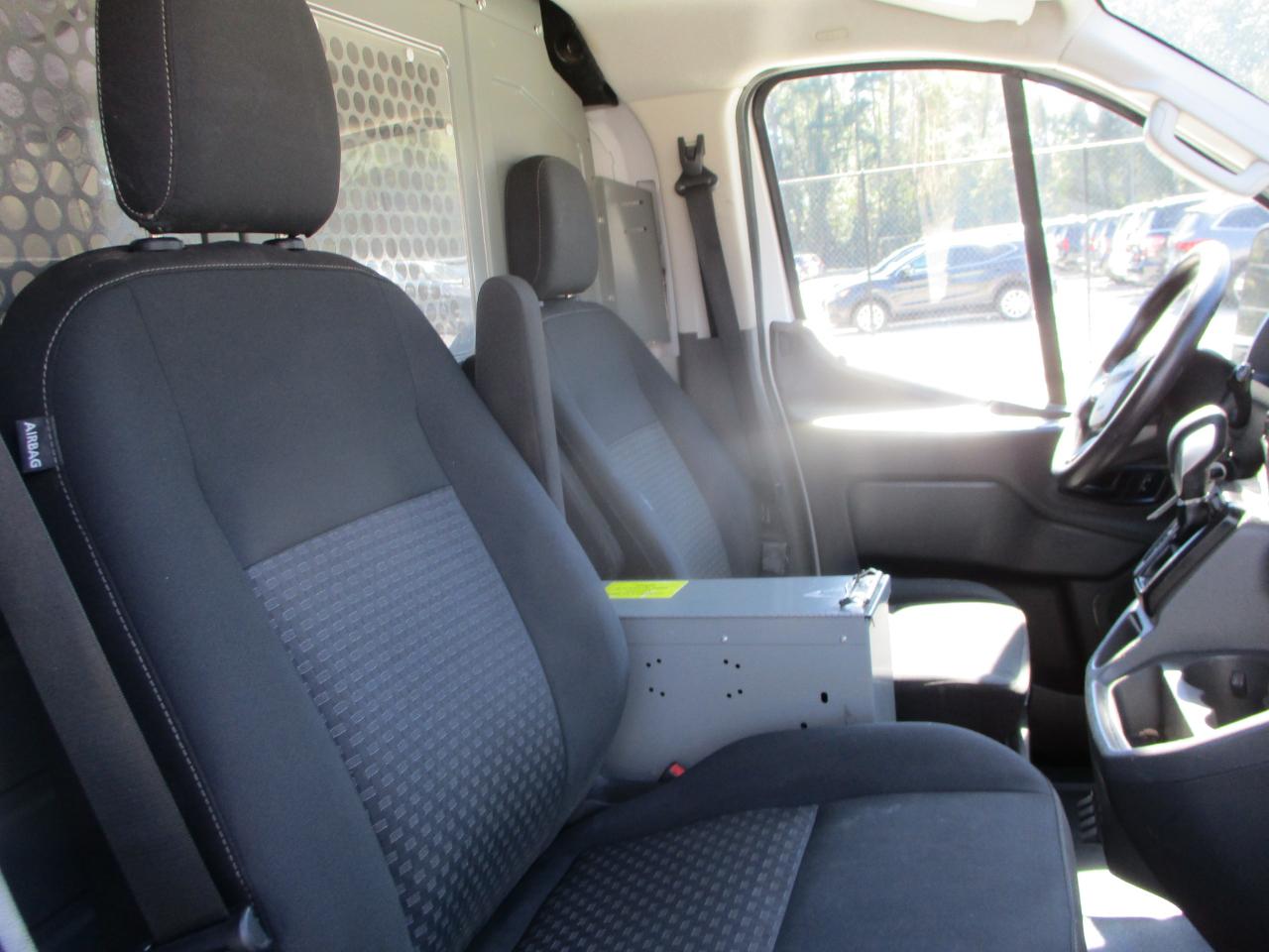 Ford Transit Cargo Van T-150 130" Low Rf 8670 GVWR RWD 2020
