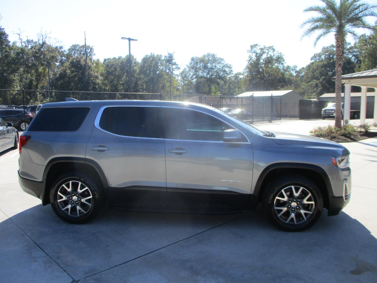 GMC Acadia FWD 4dr SLE 2020