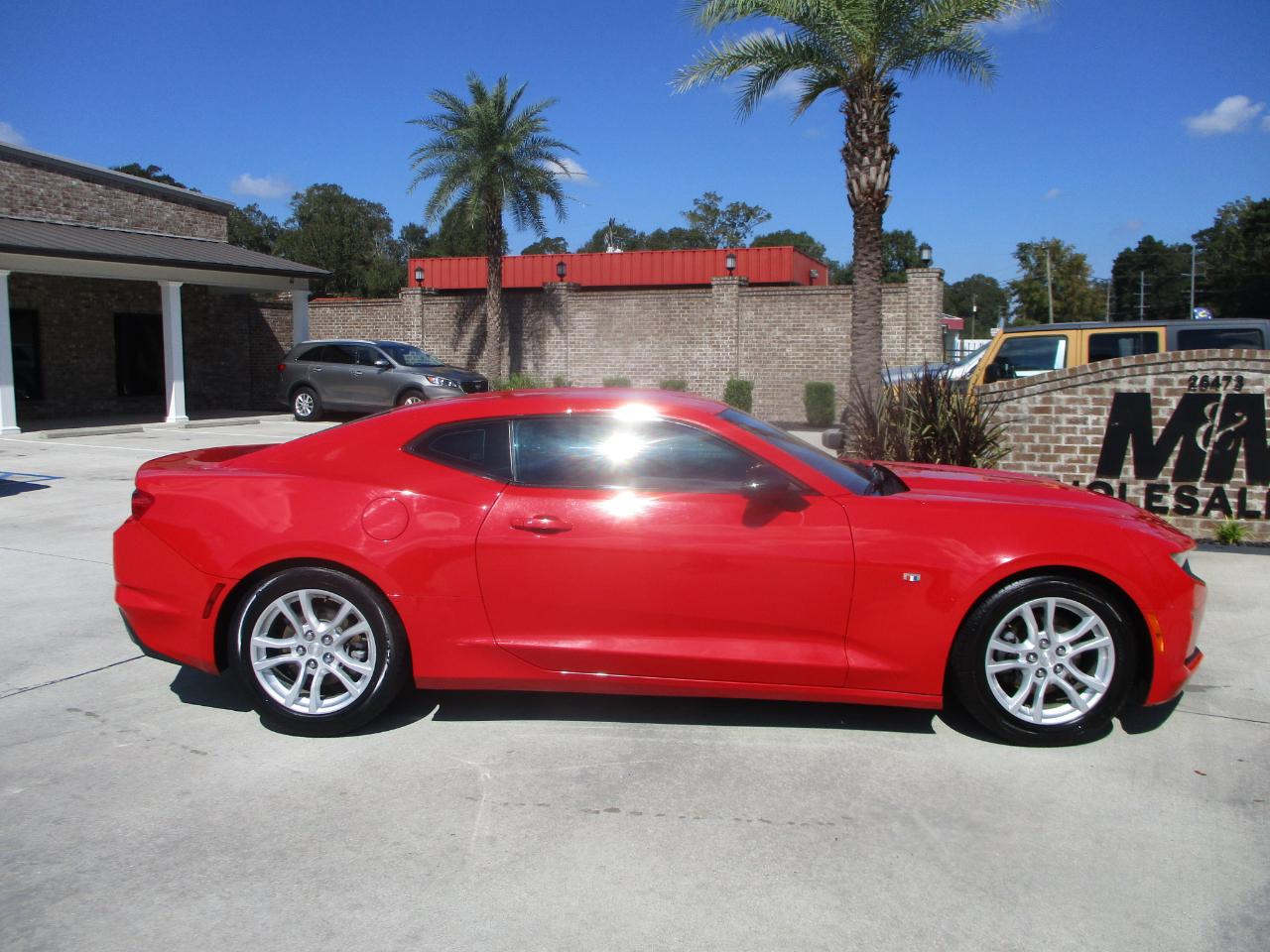 Chevrolet Camaro 2dr Cpe 1LS 2020