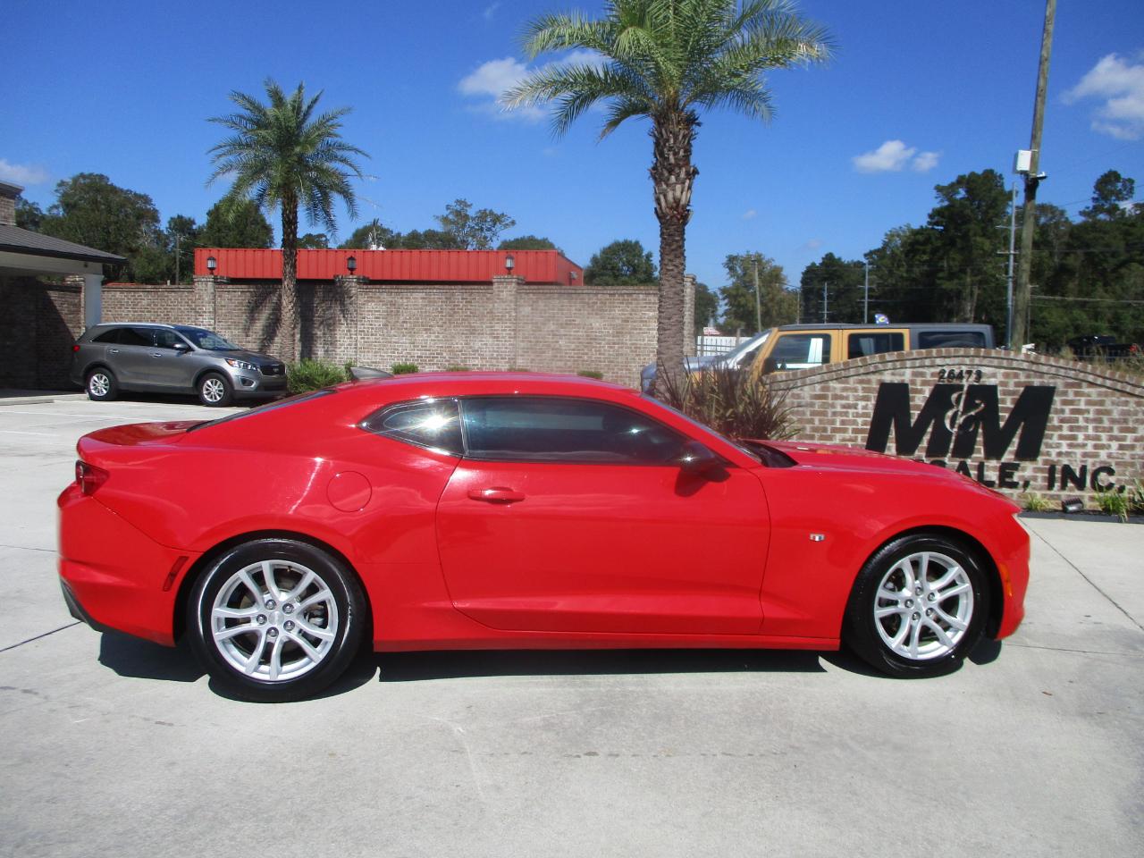 Chevrolet Camaro 2dr Cpe 1LS 2020
