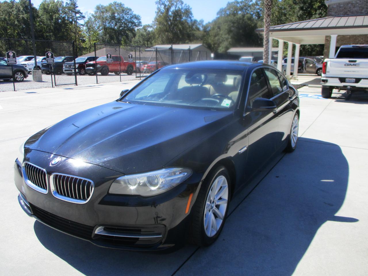 BMW 5 Series 4dr Sdn 535i RWD 2014