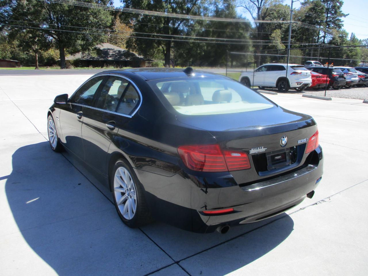 BMW 5 Series 4dr Sdn 535i RWD 2014