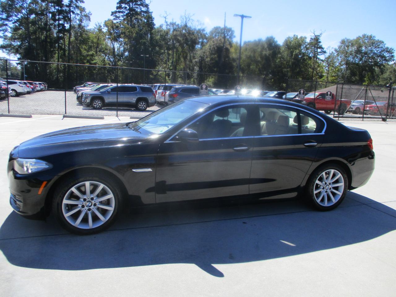 BMW 5 Series 4dr Sdn 535i RWD 2014