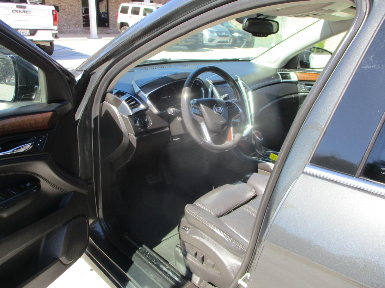 Cadillac SRX FWD 4dr Luxury Collection 2015
