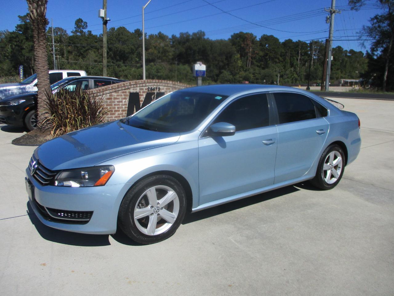 Volkswagen Passat 4dr Sdn 2.5L Auto SE PZEV 2013