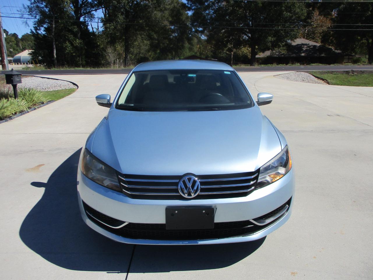 Volkswagen Passat 4dr Sdn 2.5L Auto SE PZEV 2013