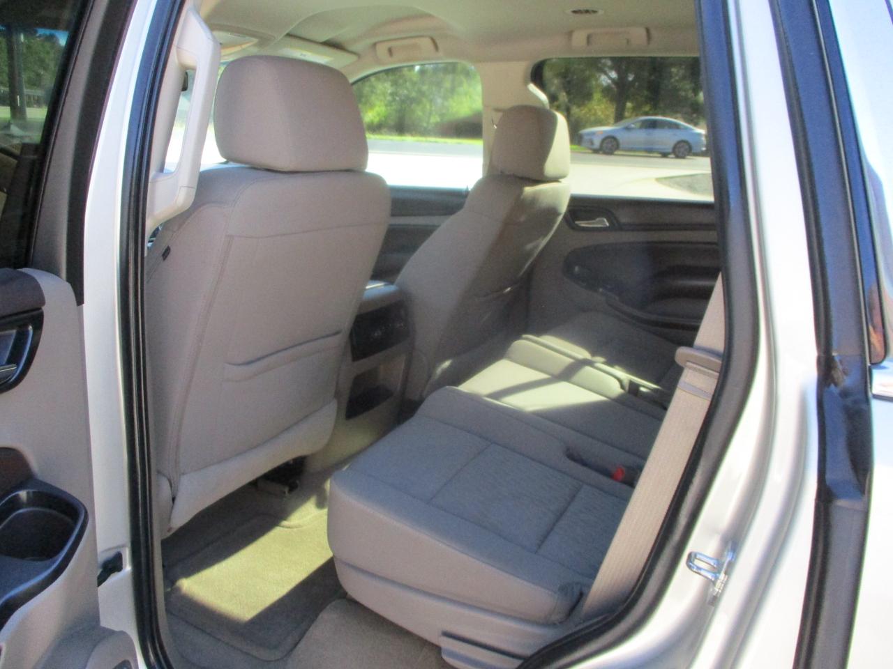 Chevrolet Tahoe 2WD 4dr LS 2016