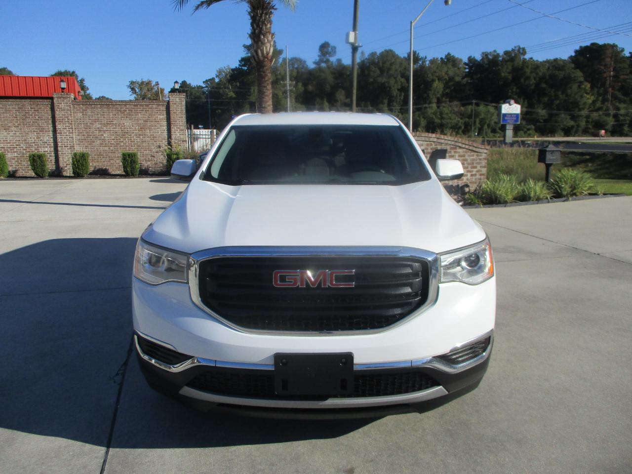 GMC Acadia FWD 4dr SLE w/SLE-1 2019