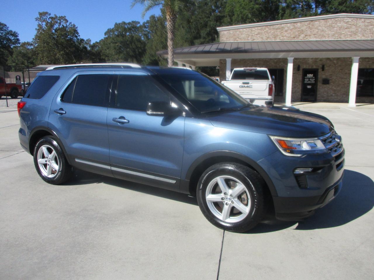 Ford Explorer XLT FWD 2019