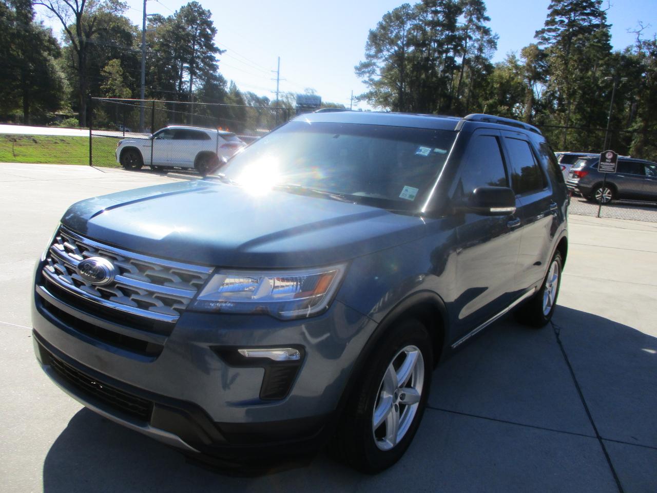 Ford Explorer XLT FWD 2019