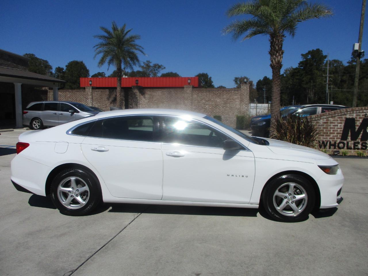 2018 Chevrolet Malibu 4dr Sdn LS w/1LS