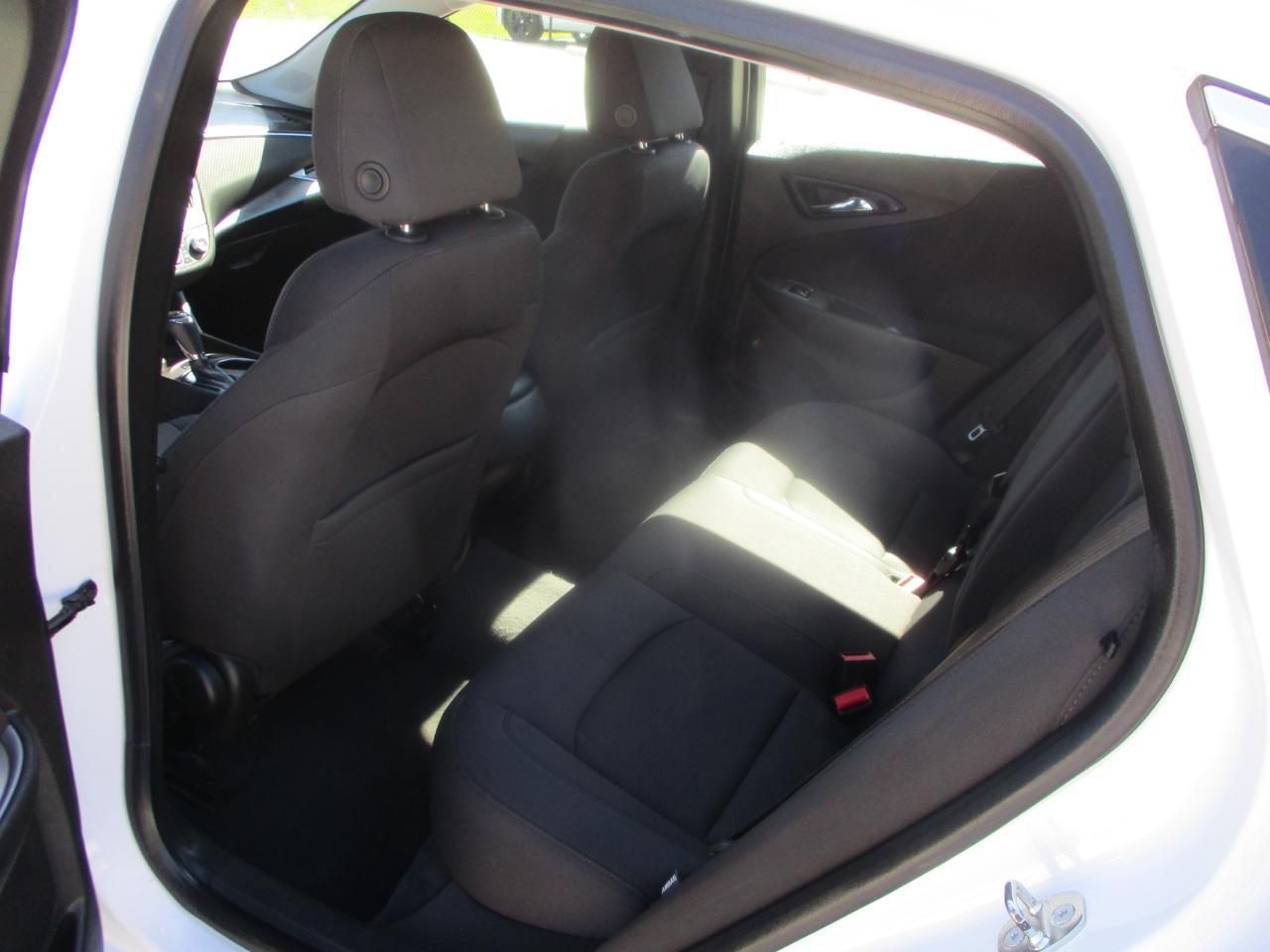 Chevrolet Malibu 4dr Sdn LS w/1LS 2018