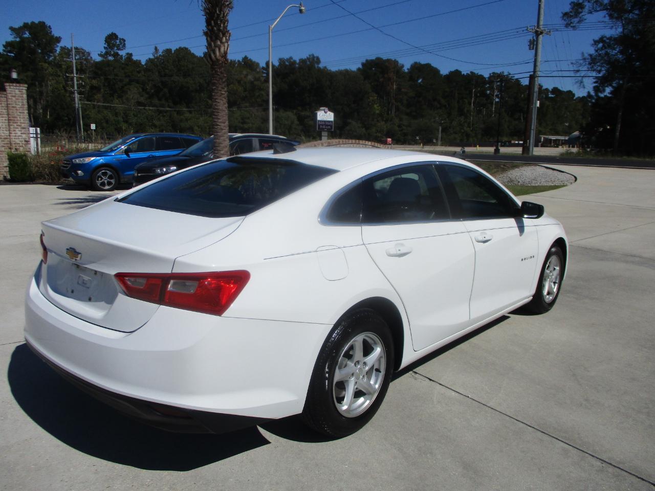 Chevrolet Malibu 4dr Sdn LS w/1LS 2018