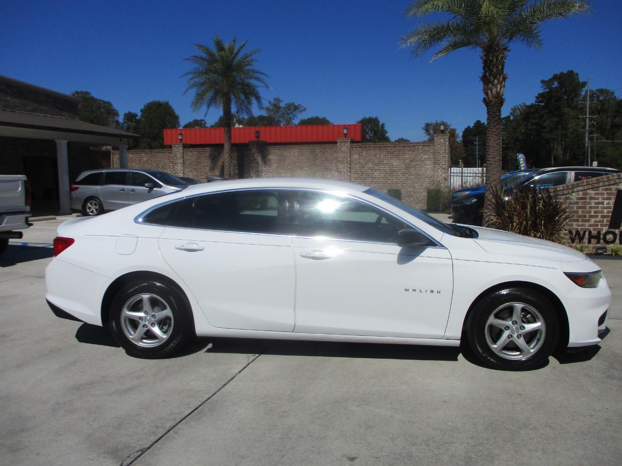 Chevrolet Malibu 4dr Sdn LS w/1LS 2018