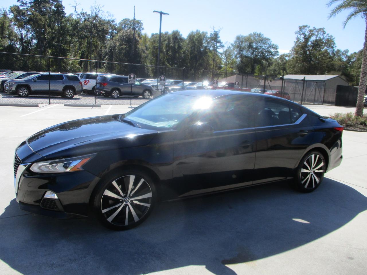 Nissan Altima 2.5 SR Sedan 2020