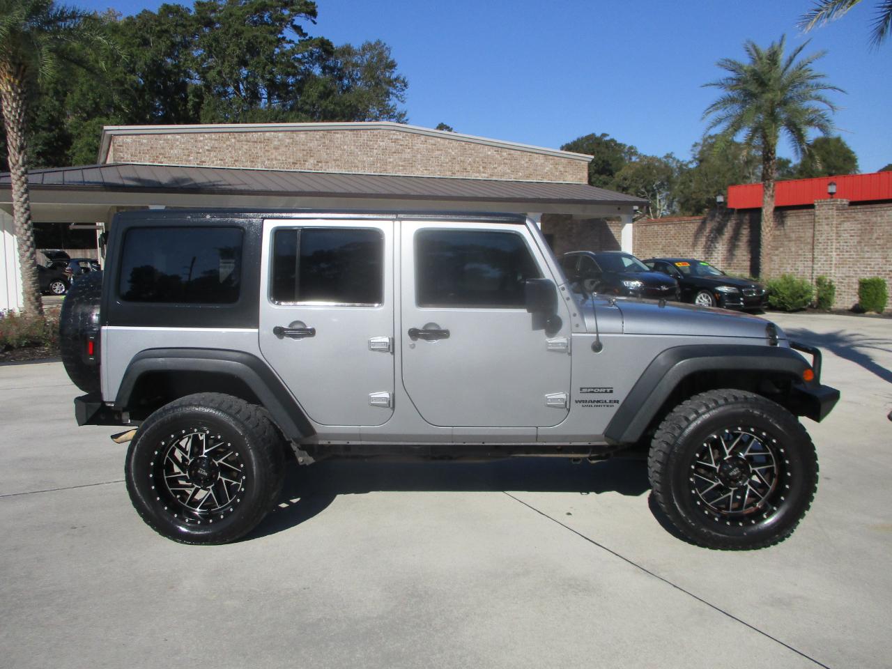 Jeep Wrangler Unlimited 4WD 4dr Sport 2015