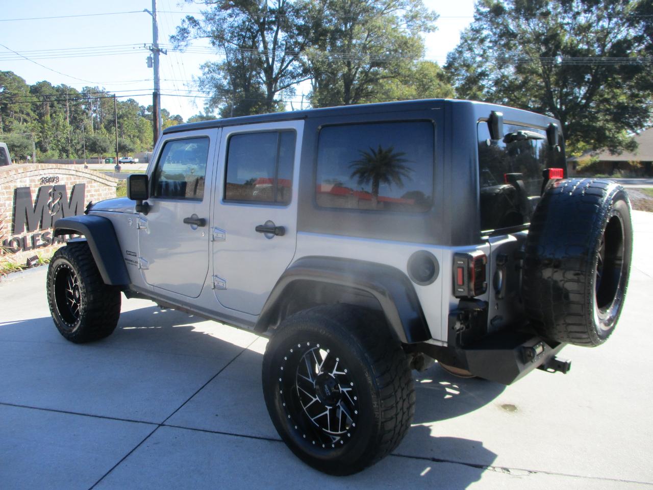 Jeep Wrangler Unlimited 4WD 4dr Sport 2015