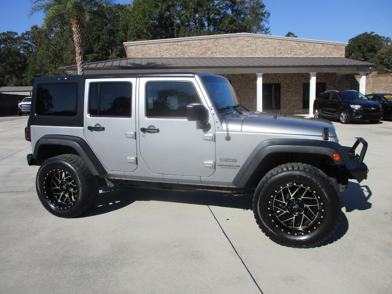Jeep Wrangler Unlimited 4WD 4dr Sport 2015