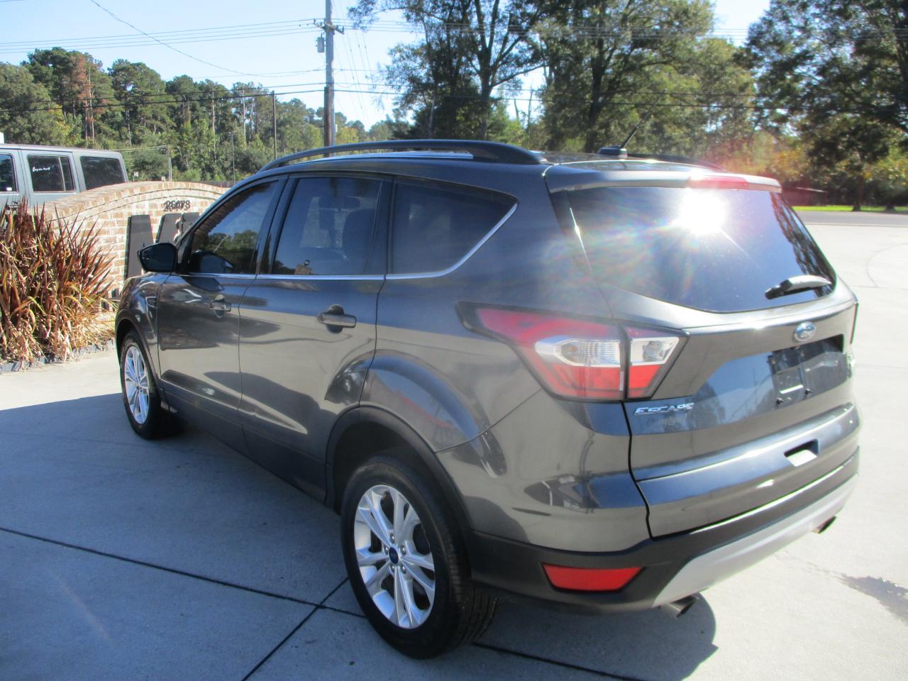 Ford Escape SE FWD 2018