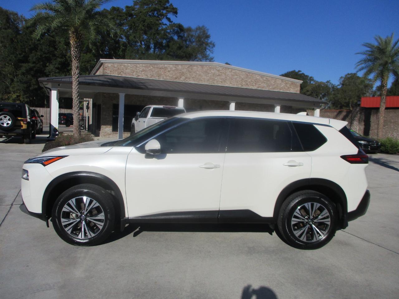 Nissan Rogue FWD SV 2021