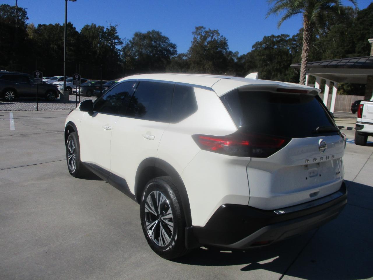 Nissan Rogue FWD SV 2021