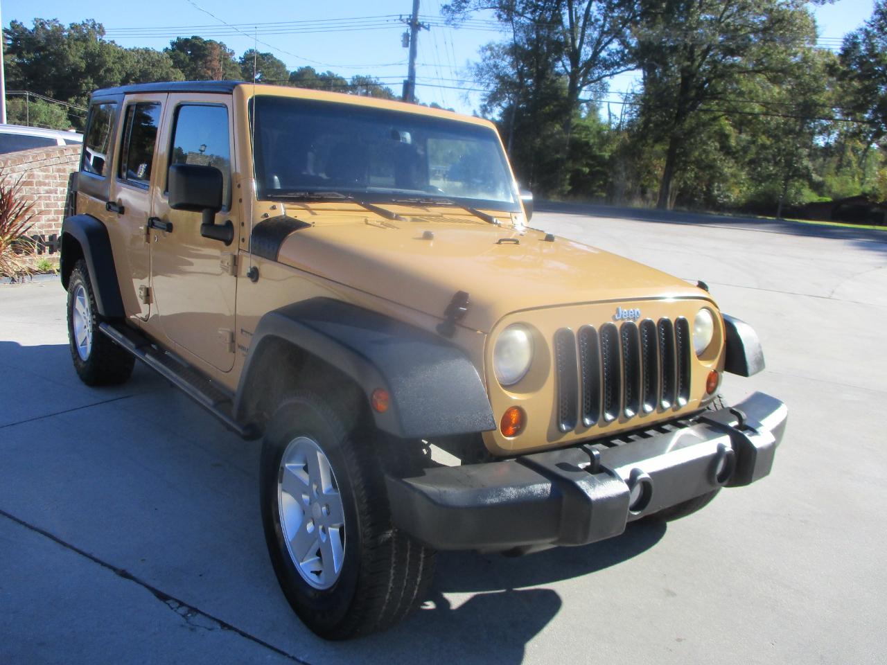 Jeep Wrangler Unlimited 4WD 4dr Sport 2013