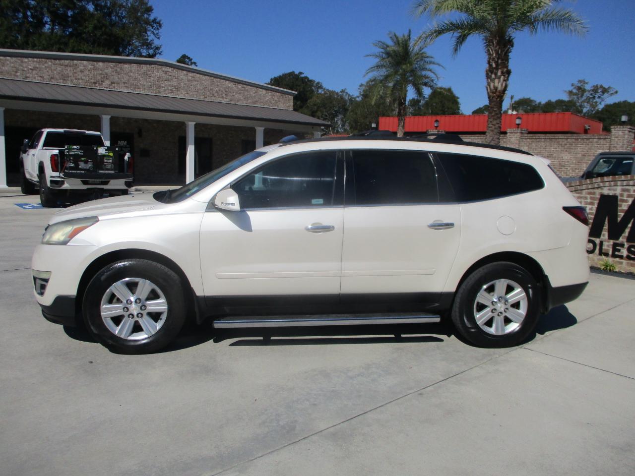 Chevrolet Traverse FWD 4dr LT w/2LT 2014