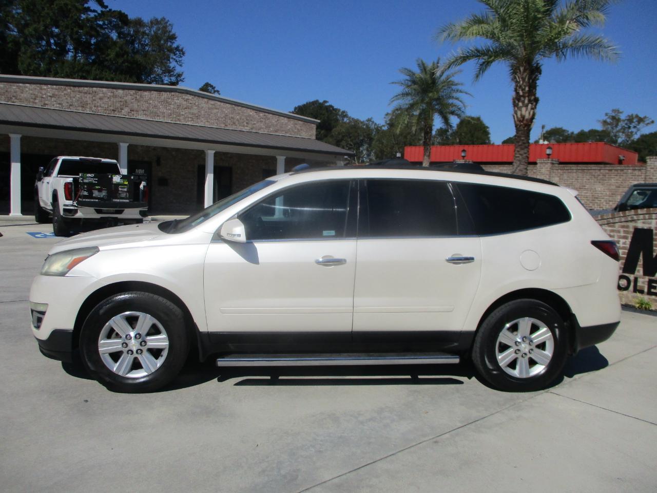 Chevrolet Traverse FWD 4dr LT w/2LT 2014