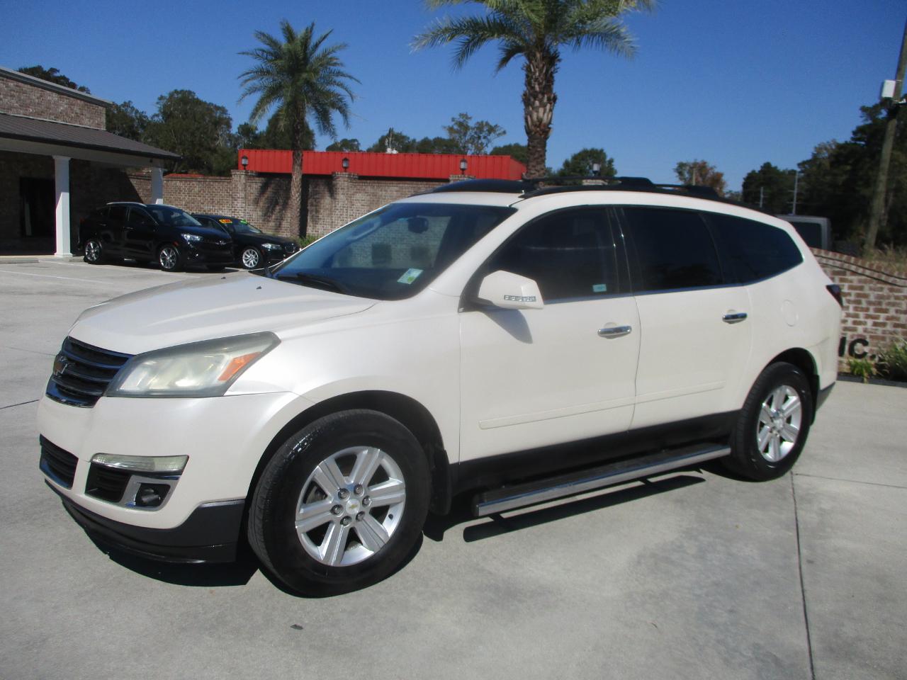 Chevrolet Traverse FWD 4dr LT w/2LT 2014