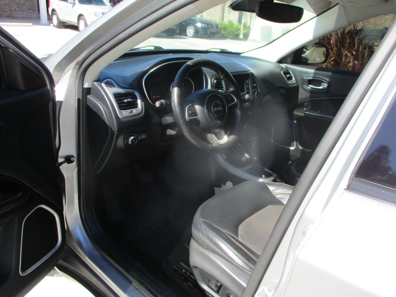 Jeep Compass Latitude FWD 2017