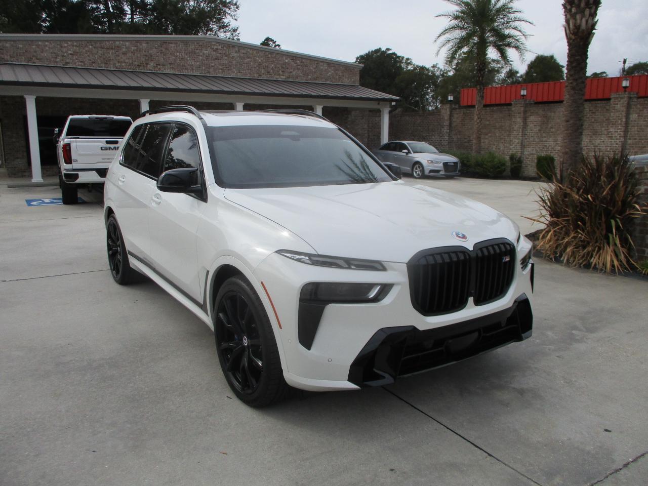 BMW X7 M60i 2023
