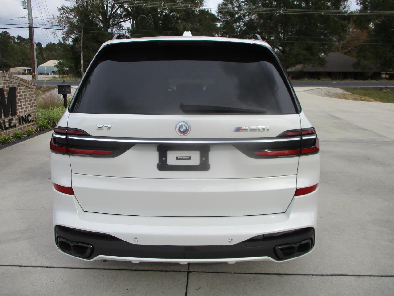 BMW X7 M60i 2023