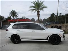 2023 BMW X7 