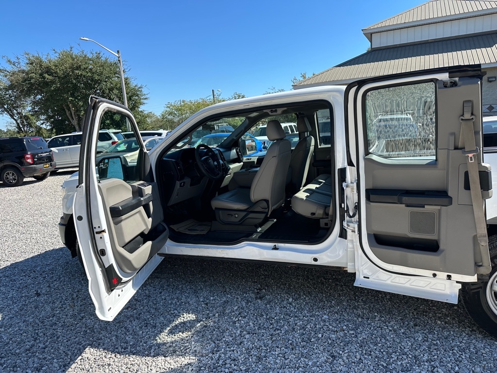 Ford F-150 XL SuperCab 8-ft. 2WD 2019 Ford F-150 XL SuperCab 8-ft. 2WD 2019