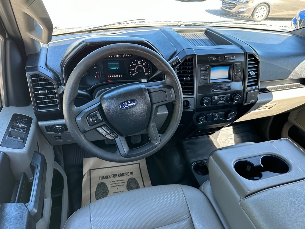 Ford F-150 XL SuperCab 8-ft. 2WD 2019 Ford F-150 XL SuperCab 8-ft. 2WD 2019