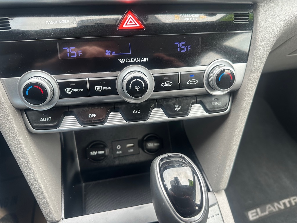 Hyundai Elantra Limited 2020 Hyundai Elantra Limited 2020