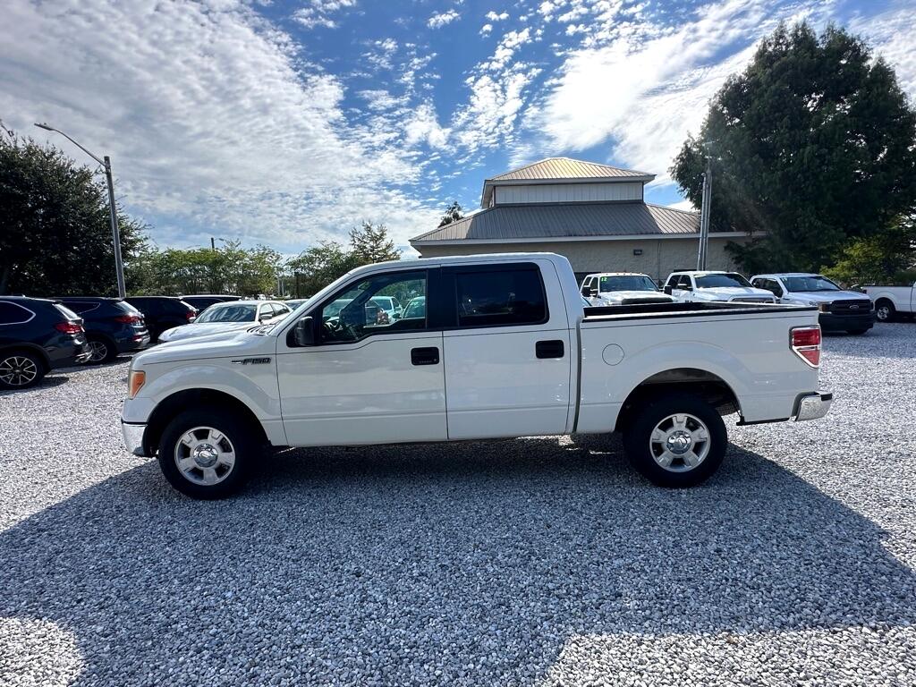 Ford F-150 XLT SuperCrew 5.5-ft. Bed 2WD 2013 Ford F-150 XLT SuperCrew 5.5-ft. Bed 2WD 2013