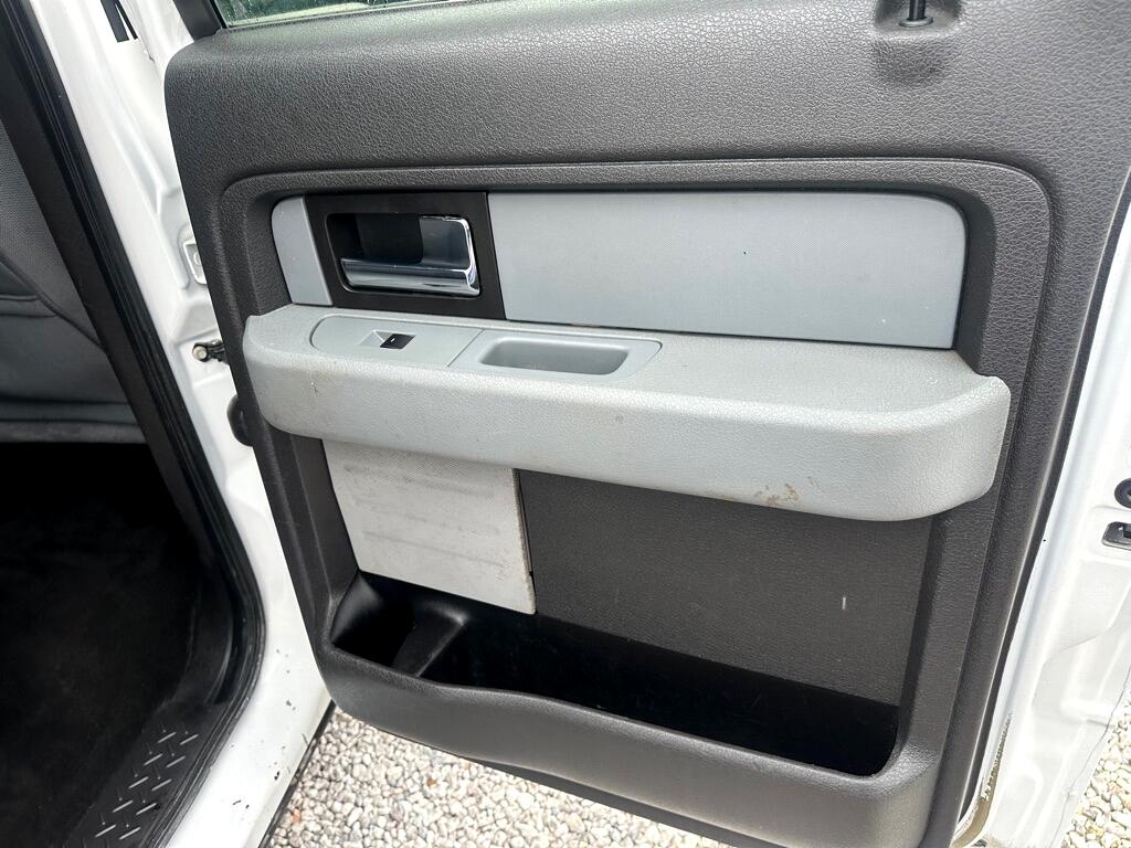 Ford F-150 XLT SuperCrew 5.5-ft. Bed 2WD 2013 Ford F-150 XLT SuperCrew 5.5-ft. Bed 2WD 2013