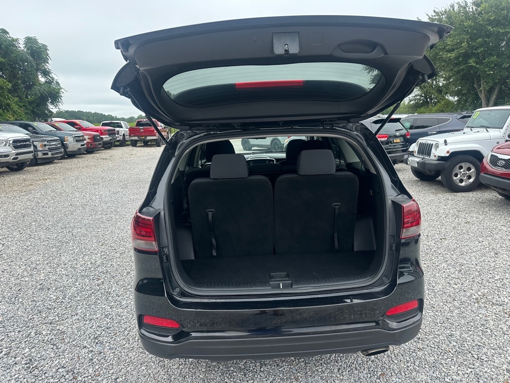 Kia Sorento LX 2WD 2019 Kia Sorento LX 2WD 2019