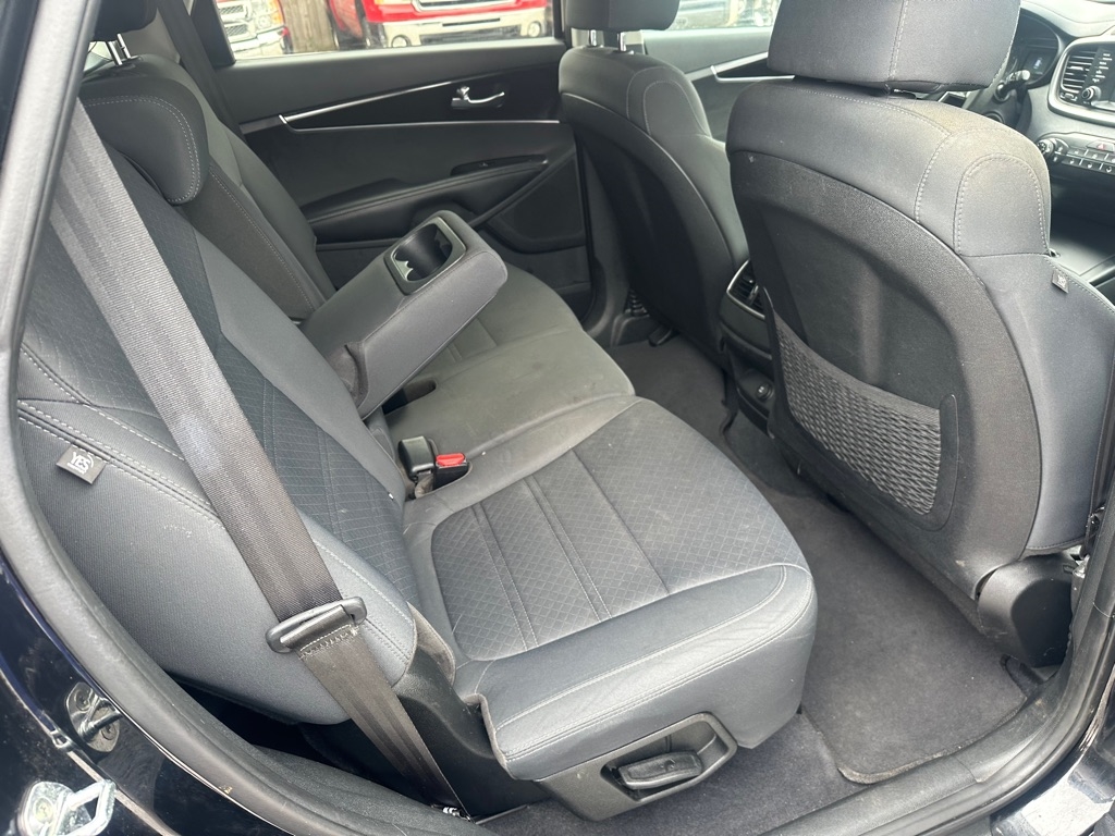 Kia Sorento LX 2WD 2019 Kia Sorento LX 2WD 2019