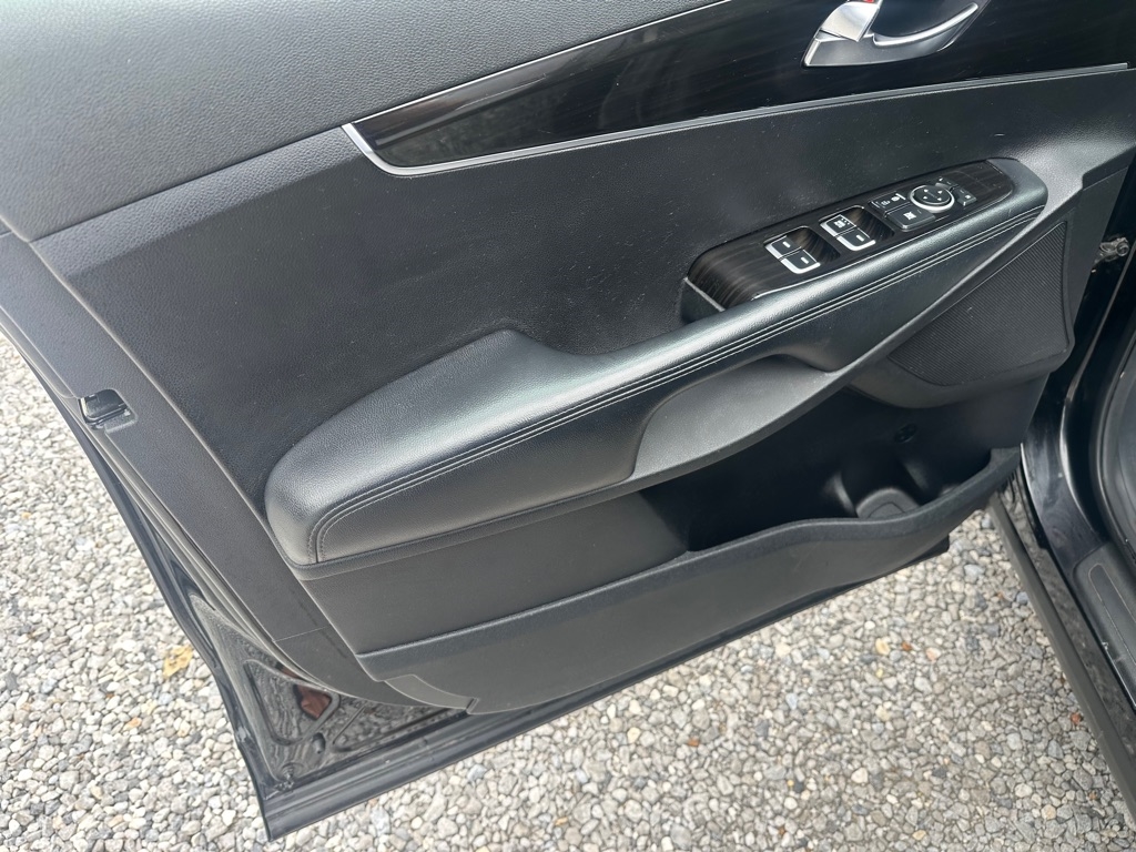 Kia Sorento LX 2WD 2019 Kia Sorento LX 2WD 2019