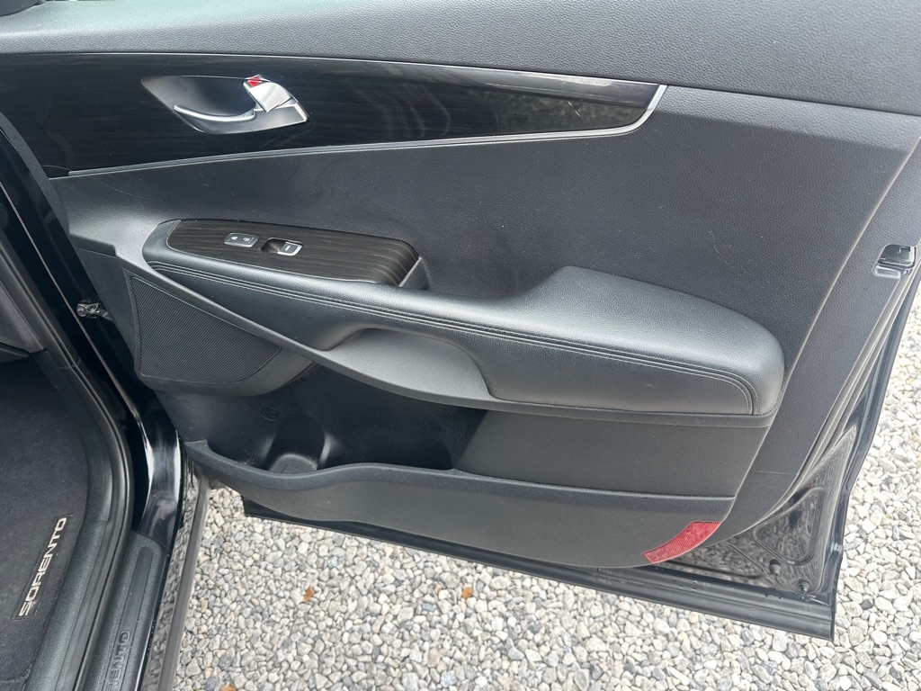 Kia Sorento LX 2WD 2019 Kia Sorento LX 2WD 2019