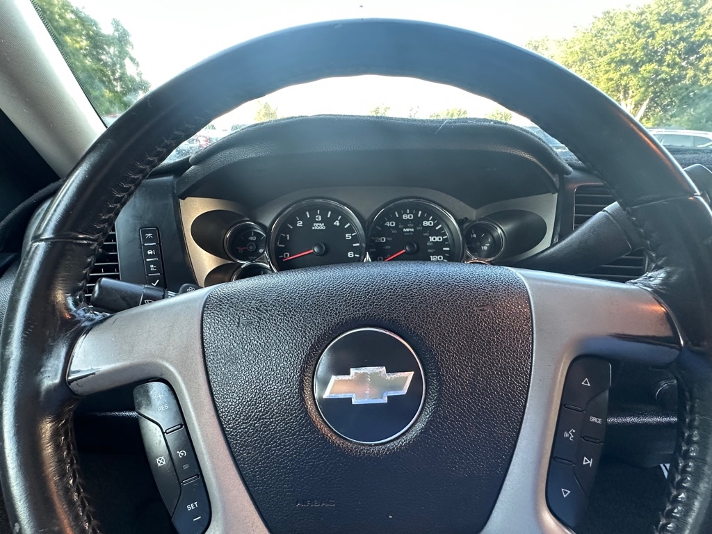 Chevrolet Silverado 1500 LTZ Crew Cab 2WD 2008 Chevrolet Silverado 1500 LTZ Crew Cab 2WD 2008