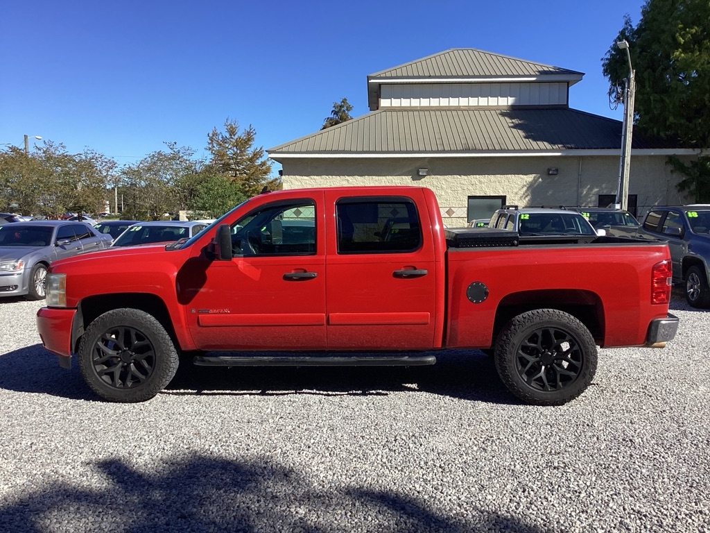 Chevrolet Silverado 1500 LTZ Crew Cab 2WD 2008