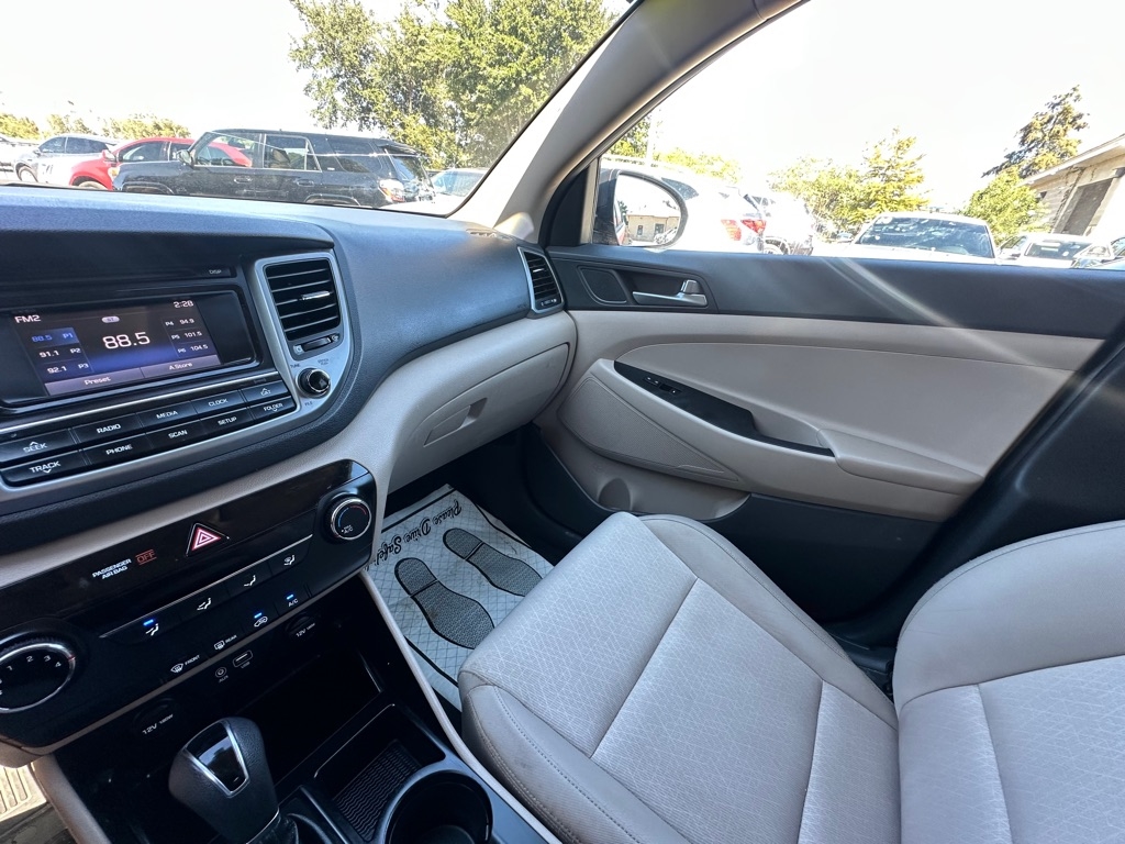 Hyundai Tucson SE 2017 Hyundai Tucson SE 2017