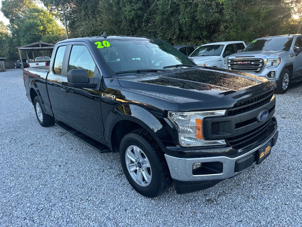 2020 Ford F-150 XL's photo