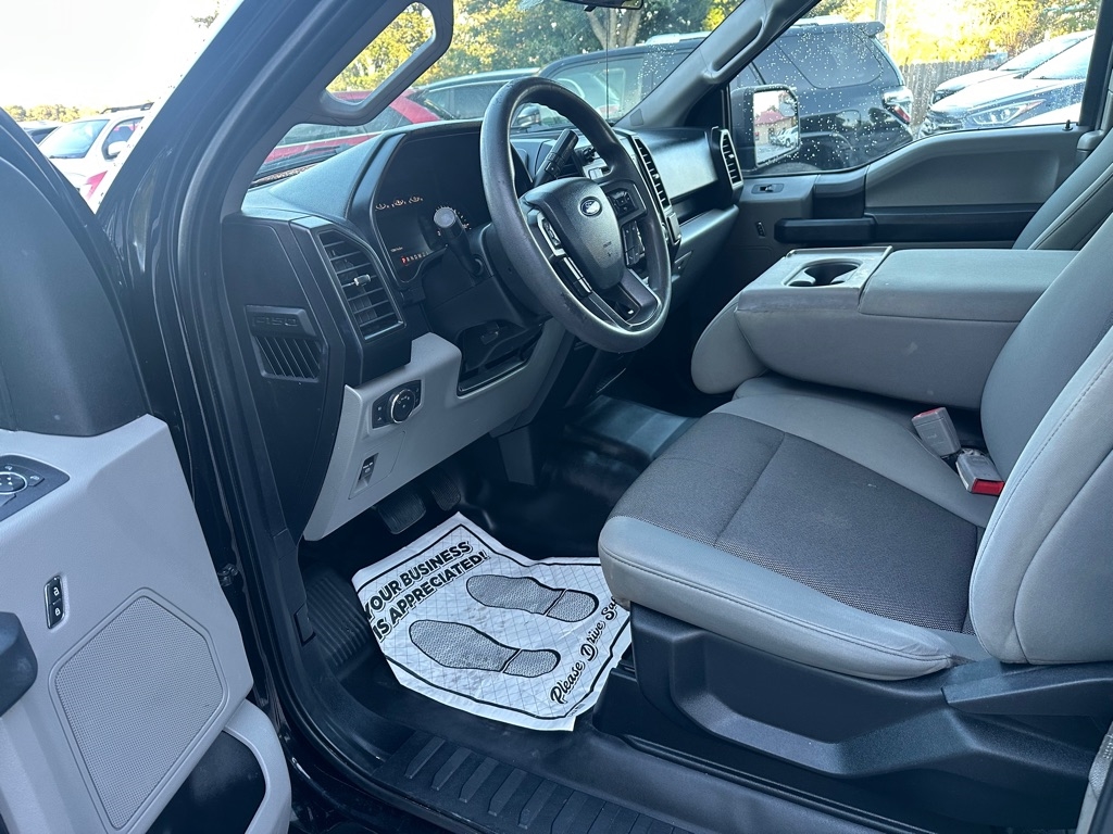 Ford F-150 XL SuperCab 8-ft. 2WD 2020